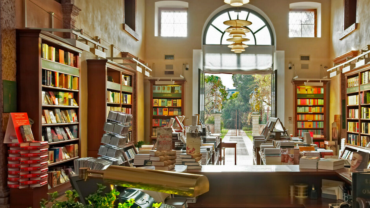 Ada beberapa novel terbitan Mei yang sayang untuk dilewatkan