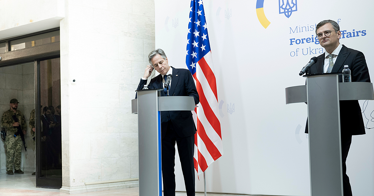 Blinken menjanjikan lebih banyak bantuan ke Ukraina, Putin menawarkan…