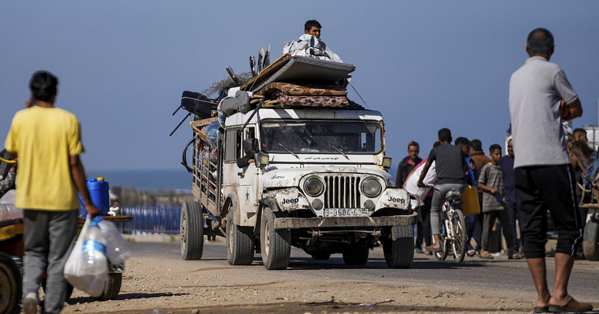 Israel membuka kembali penyeberangan perbatasan Gaza untuk truk bantuan