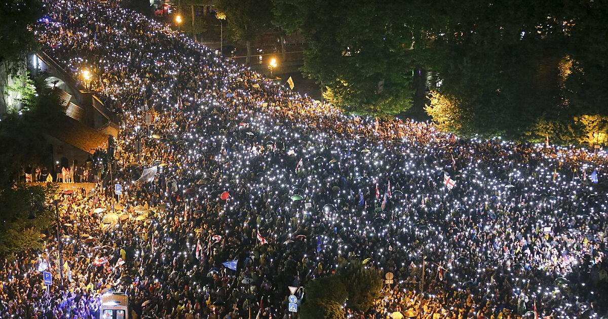 Negara Georgia mempertaruhkan keanggotaan UE dengan agen asing…