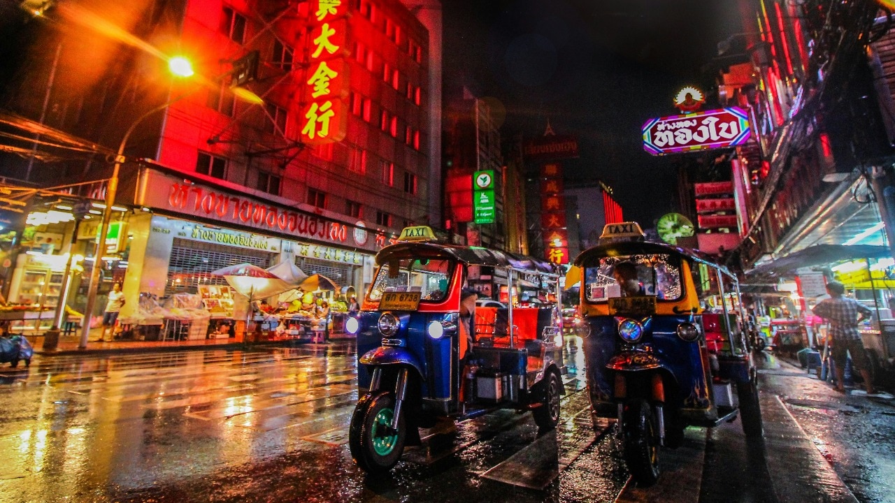 Thailand memperpanjang pembebasan visa bagi warga India.  Inilah yang dapat Anda lihat di luar Bangkok