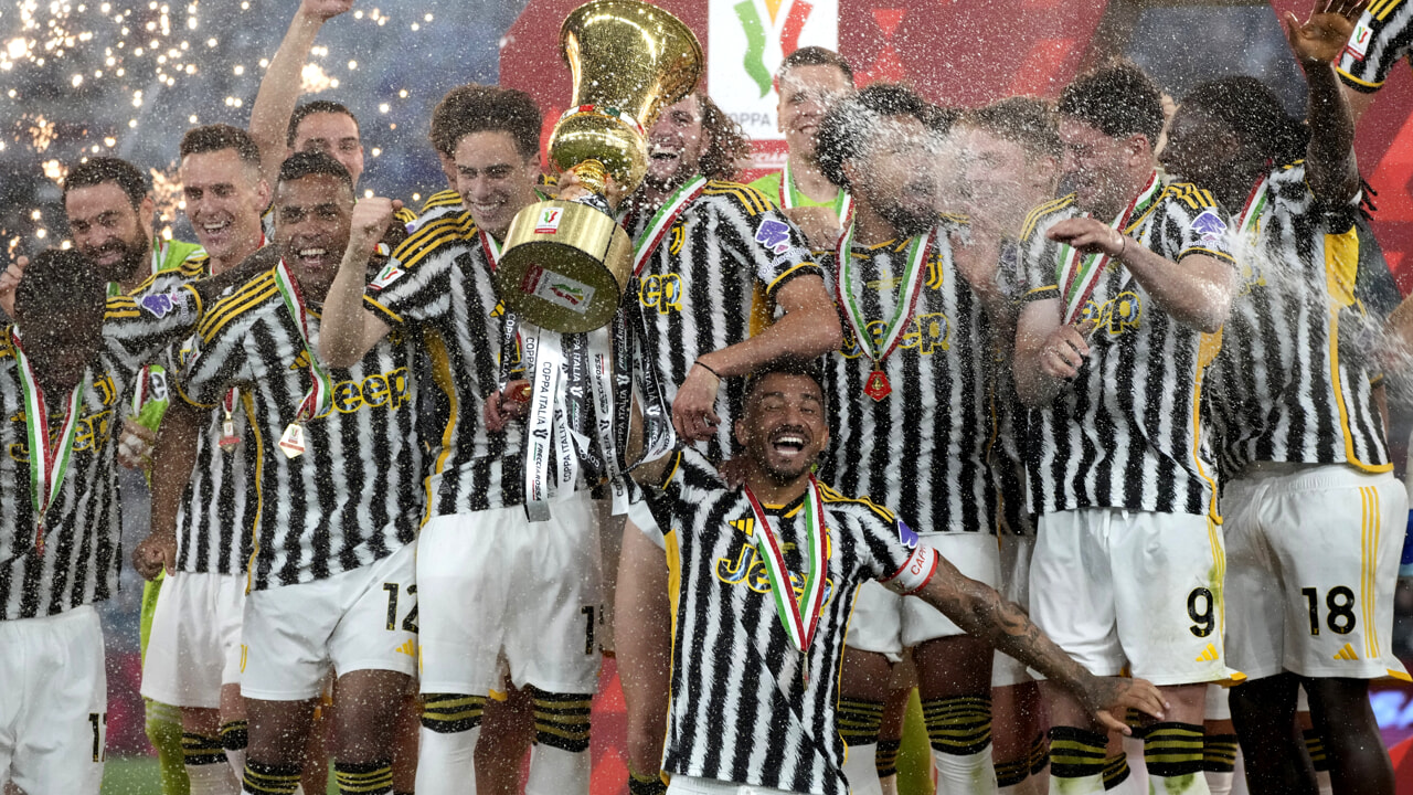 Juve-Max Allegri: siapa yang akan memenangkan pertandingan di Lapangan