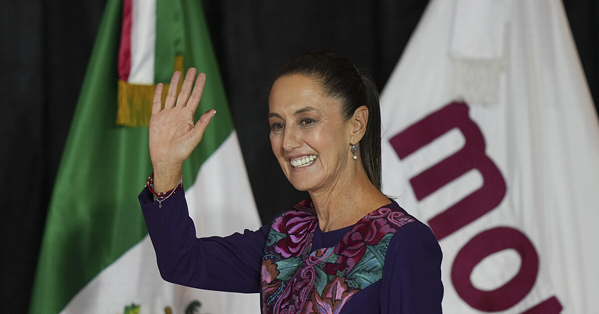 Meksiko memilih presiden perempuan pertama di tengah kekerasan politik