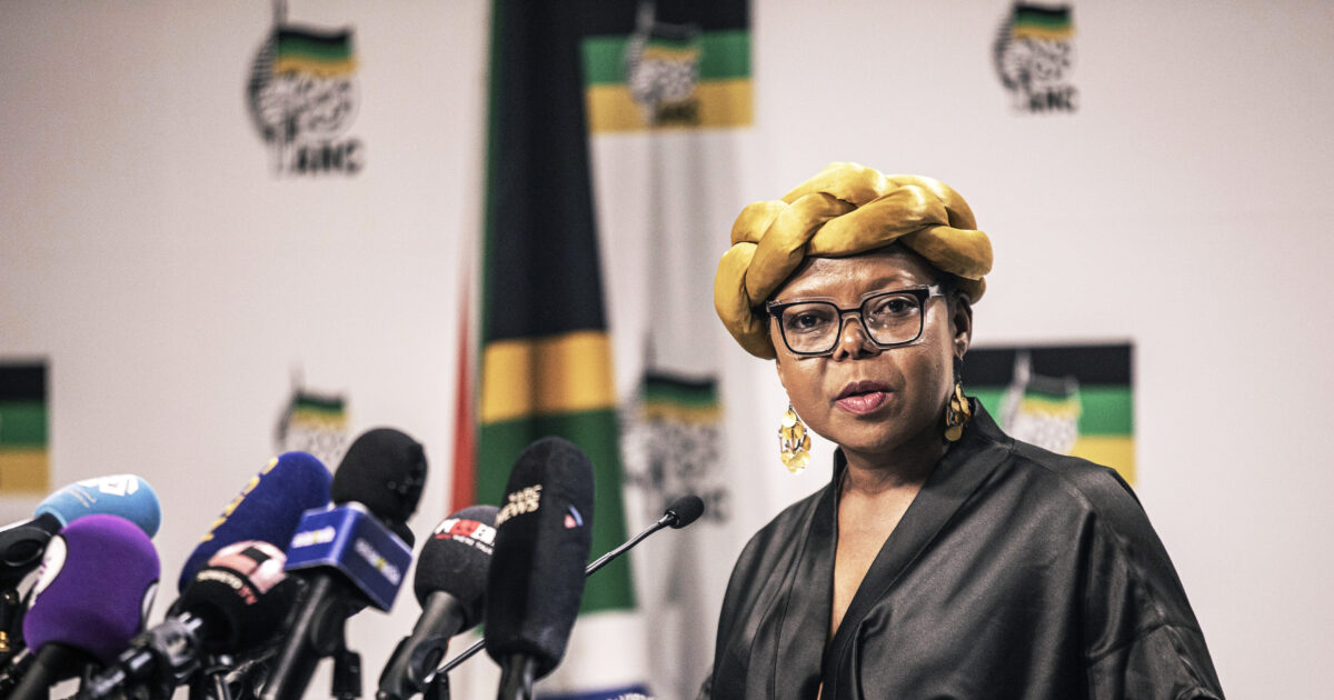 Politisi Afrika Selatan memasuki situasi yang belum dipetakan