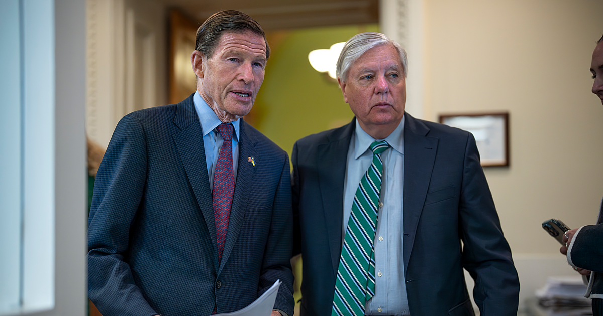 Senator Graham, Blumenthal menyerukan untuk menunjuk Rusia sebagai negara…