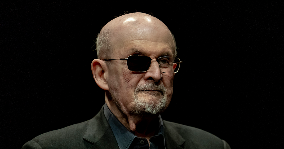 Terdakwa penyerang penulis Salman Rushdie menghadapi hukuman federal…