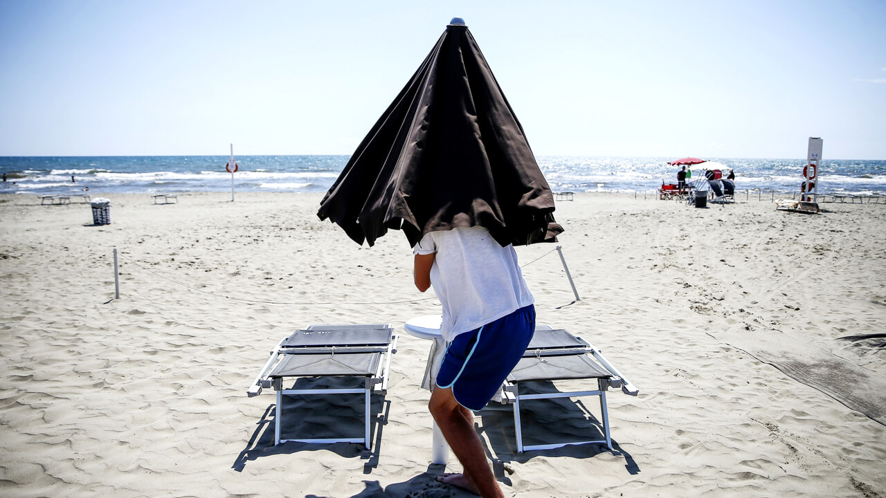 Gaji lebih ringan saat Anda sedang berlibur? Bagaimana cara mendapatkan uang Anda kembali