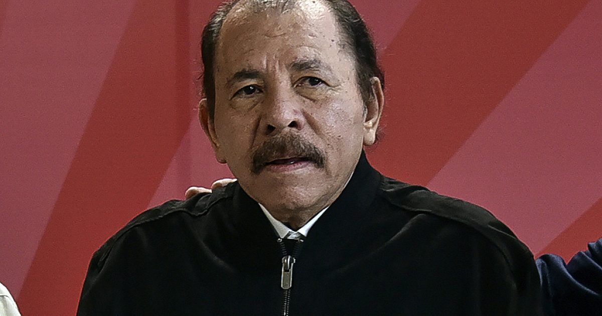 Nikaragua menutup ratusan LSM dan gereja