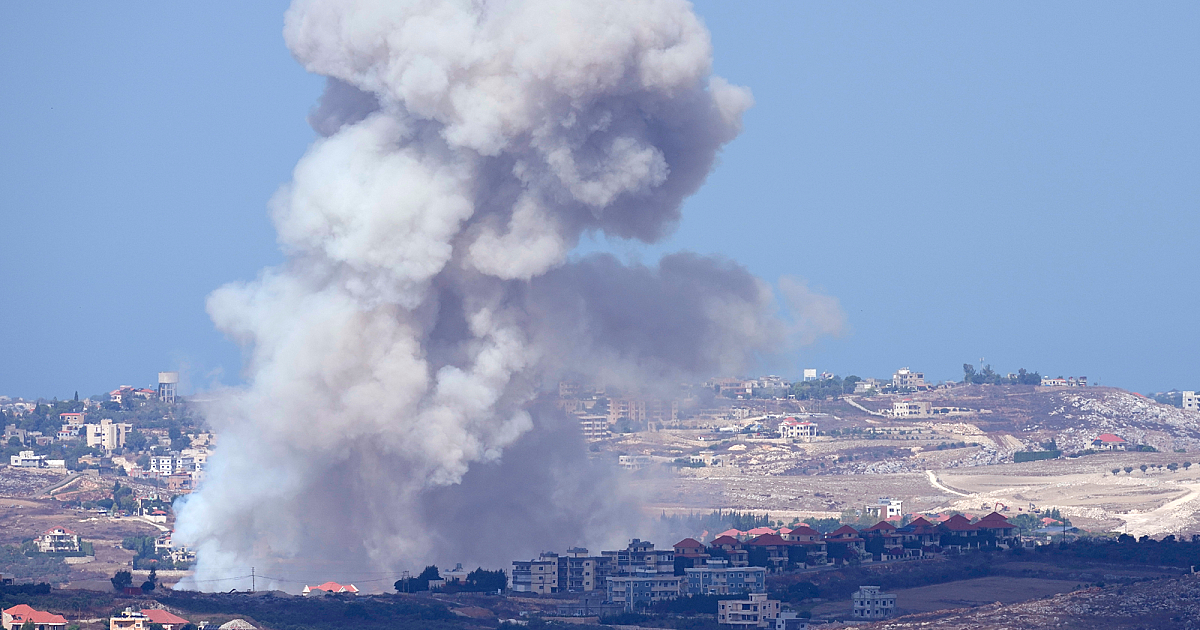 Israel serang 300 target Hizbullah di Lebanon