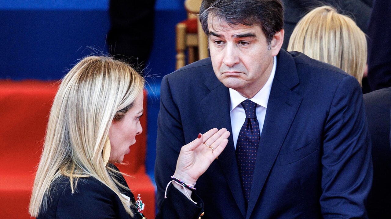 Komisaris Uni Eropa yang Tebal: banyak asap dan sedikit api untuk Italia (tetapi sukses untuk Meloni)