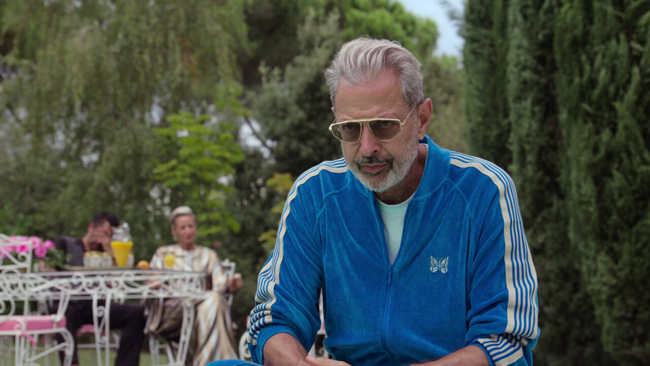 Kaos, serial Netflix tentang mitologi dibatalkan setelah hanya satu musim