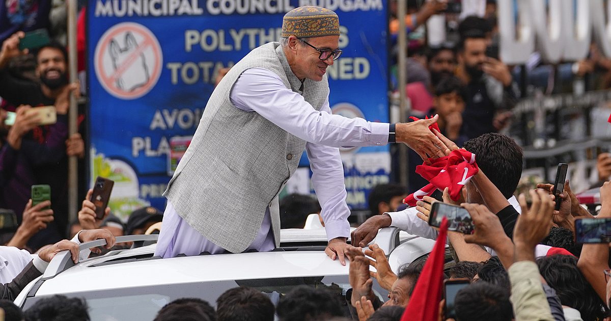 Kashmir mengambil sumpah pemerintahan baru, namun tetap berada di bawah kekuasaan India…