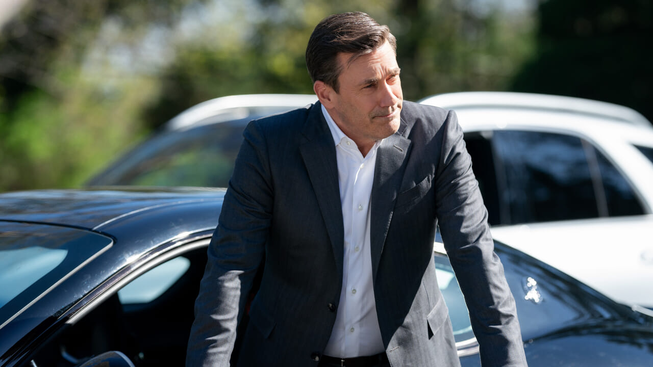 Your Friends & Neighbours, serial drama bersama Jon Hamm yang hadir pada tahun 2025 dan sudah diperbarui