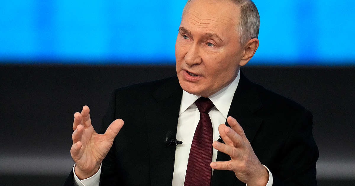 Putin mengatakan dia selalu siap untuk melakukan pembicaraan dengan Trump