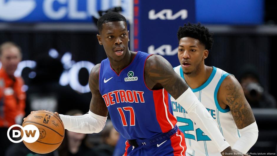 Dennis Schröder - Vagabond Bola Basket di NBA