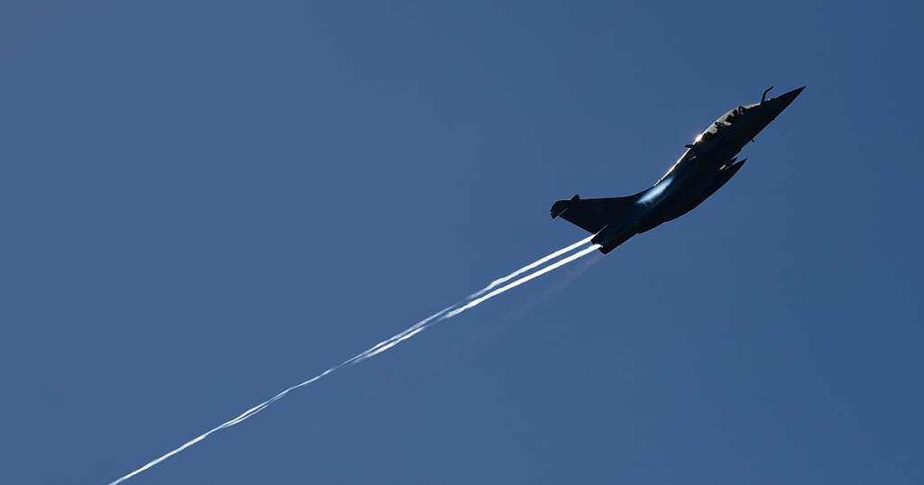 Ukraina menerima jet tempur dari Prancis, Belanda