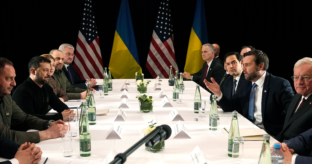 Zelenskyy, Vance Talk Peace for Ukraina dan Rusia