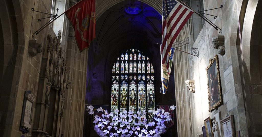 Dewasa muda di Inggris, Wales beralih ke iman, kata laporan