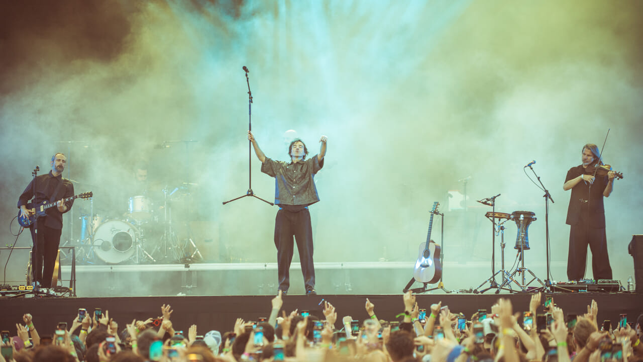 Festival Mi Ami adalah suara musim semi kami (dan Anda tidak perlu kehilangannya)