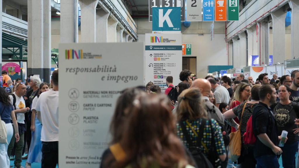 Kata -kata di antara kami membaca: Tirai naik di buku buku 2025