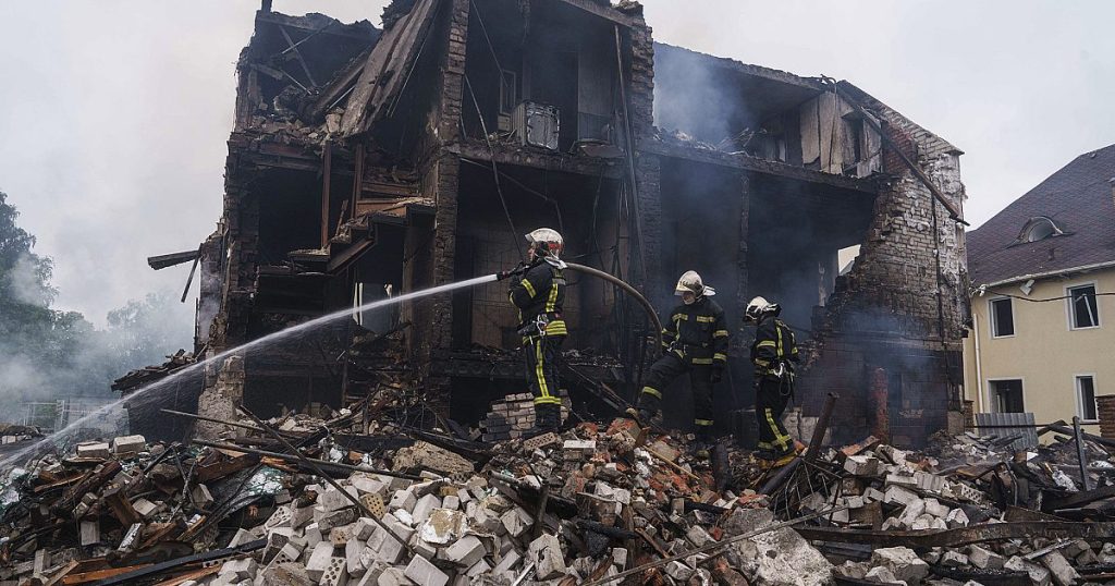 Rusia meluncurkan serangan drone rekor semalam, kata Ukraina