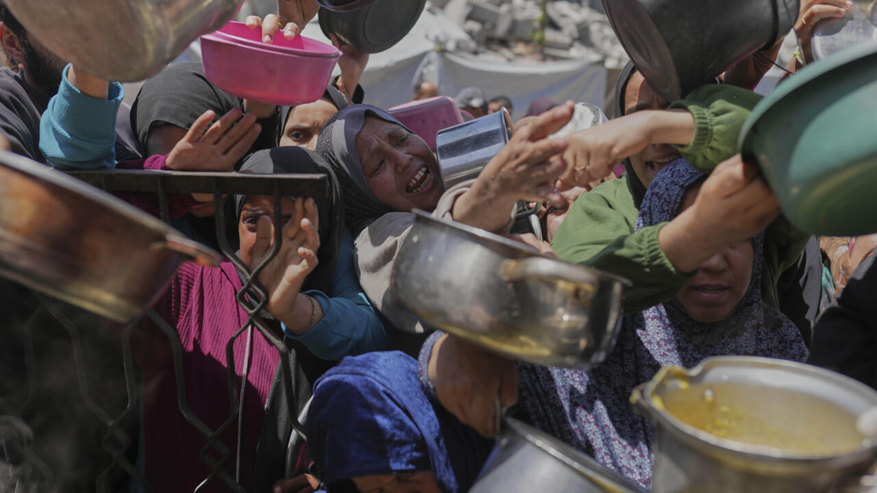 "Hentikan genosida": pawai dari seluruh dunia ke Gaza