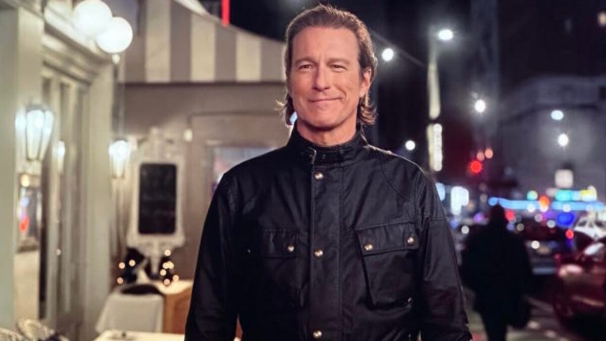 John Corbett John Corbett-2