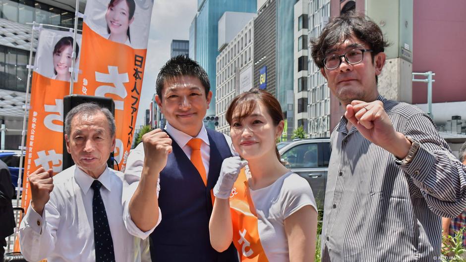 Masalah Jepang dengan populisme sayap kanan