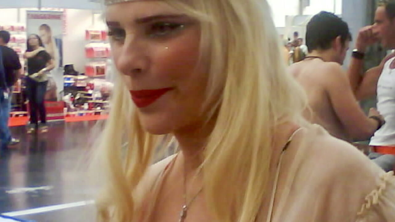 Pornostar, mantan anggota parlemen dan pertempuran untuk anuitas: Itulah yang benar