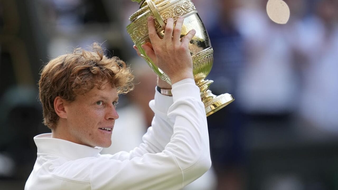 Tapi, pada akhirnya, apakah kita juga "Italia" untuk mencintai orang berdosa?