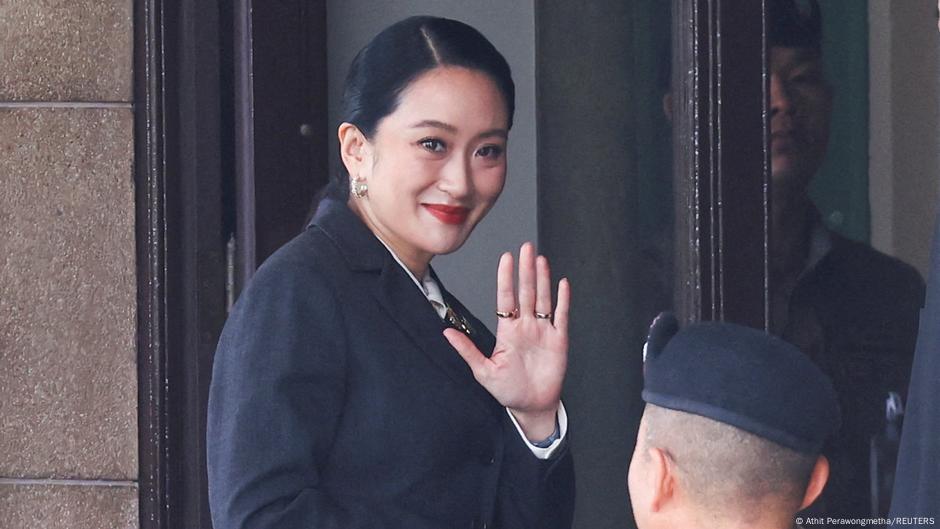 Apa yang terjadi setelah dibuang oleh perdana menteri Thailand?