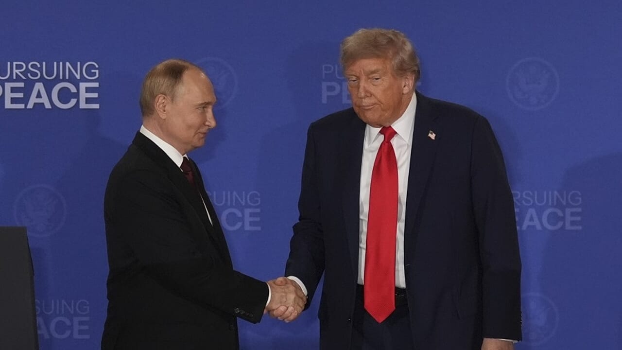 Bagaimana pertemuan antara Trump dan Putin benar -benar berjalan