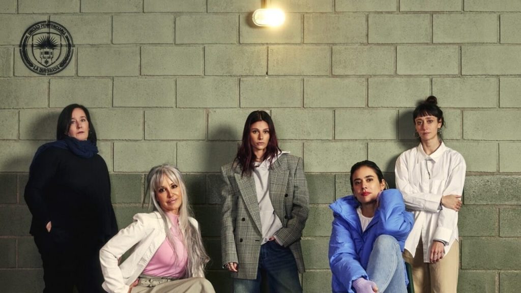 Di lumpur: drama penjara baru Netflix