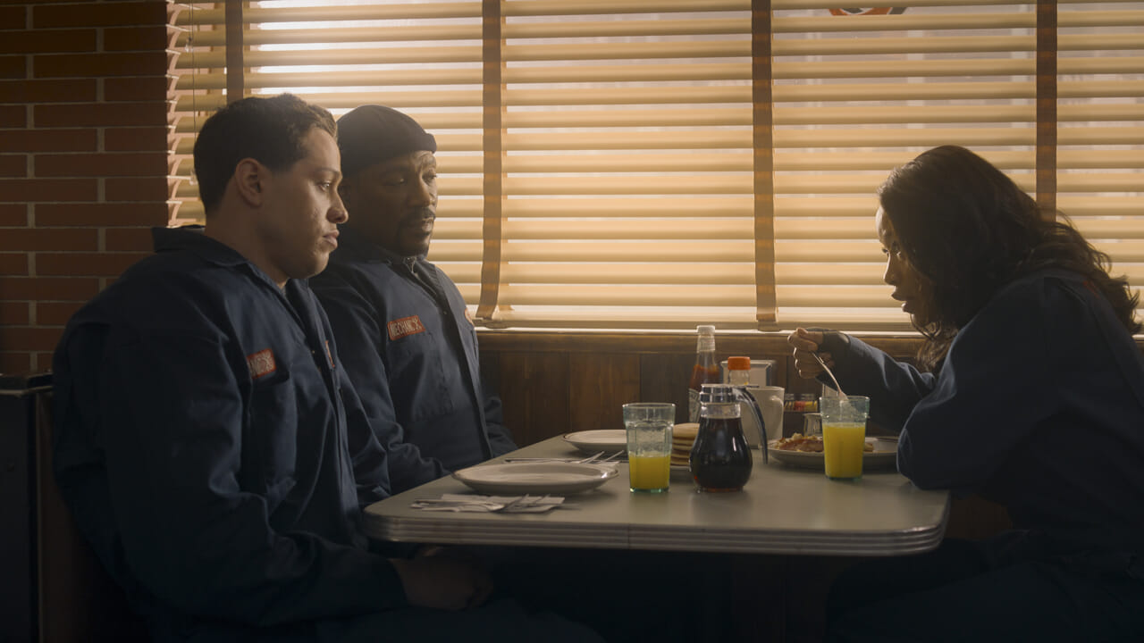 Lebih baik tidak mengajukan pertanyaan melihat "Lapis Bingung Cinta" Dengan Eddie Murphy