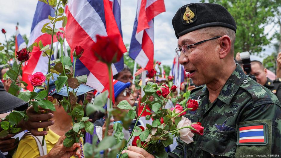 Thailand: Militer mendapatkan pengaruh di pemerintahan