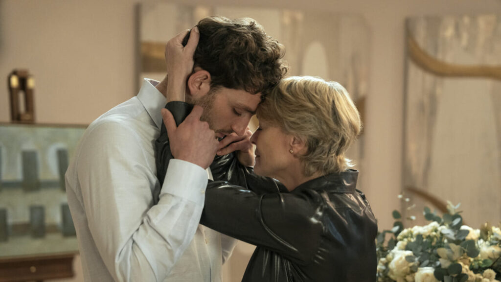 Dua film dan enam serial TV untuk ditonton di video pertama akhir pekan ini (12-14 September)