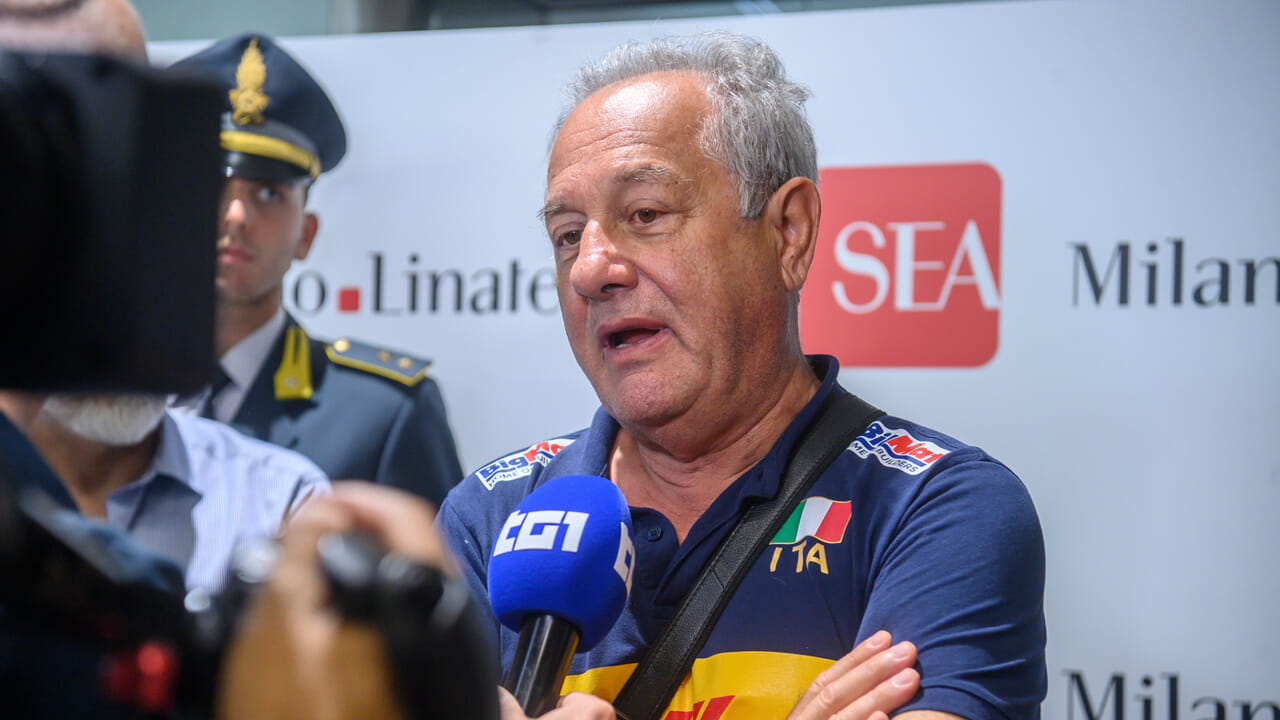 Mari Jaga Julio Velasco Kencang