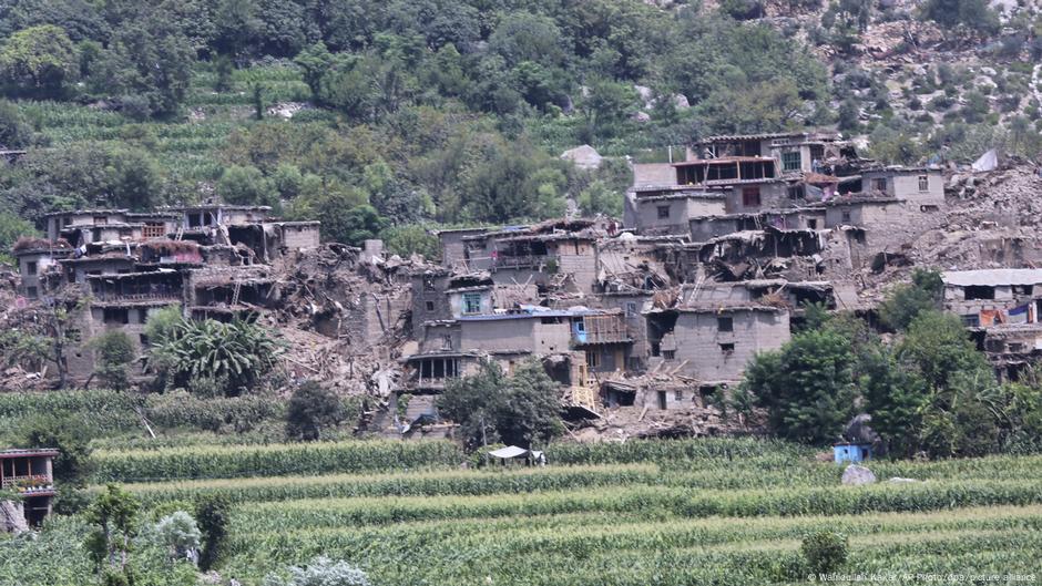 Mengapa gempa di Afghanistan begitu destruktif?