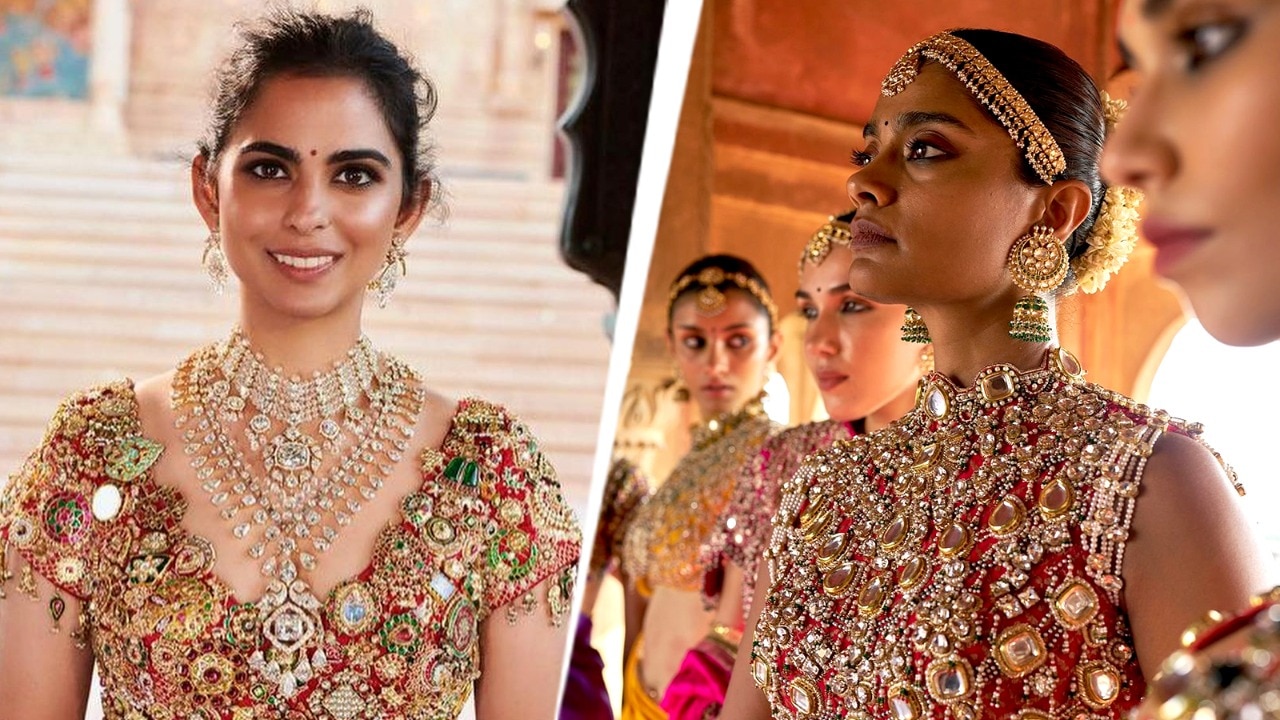 Perbaikan fesyen meriah Anda adalah blus berhiaskan berlian