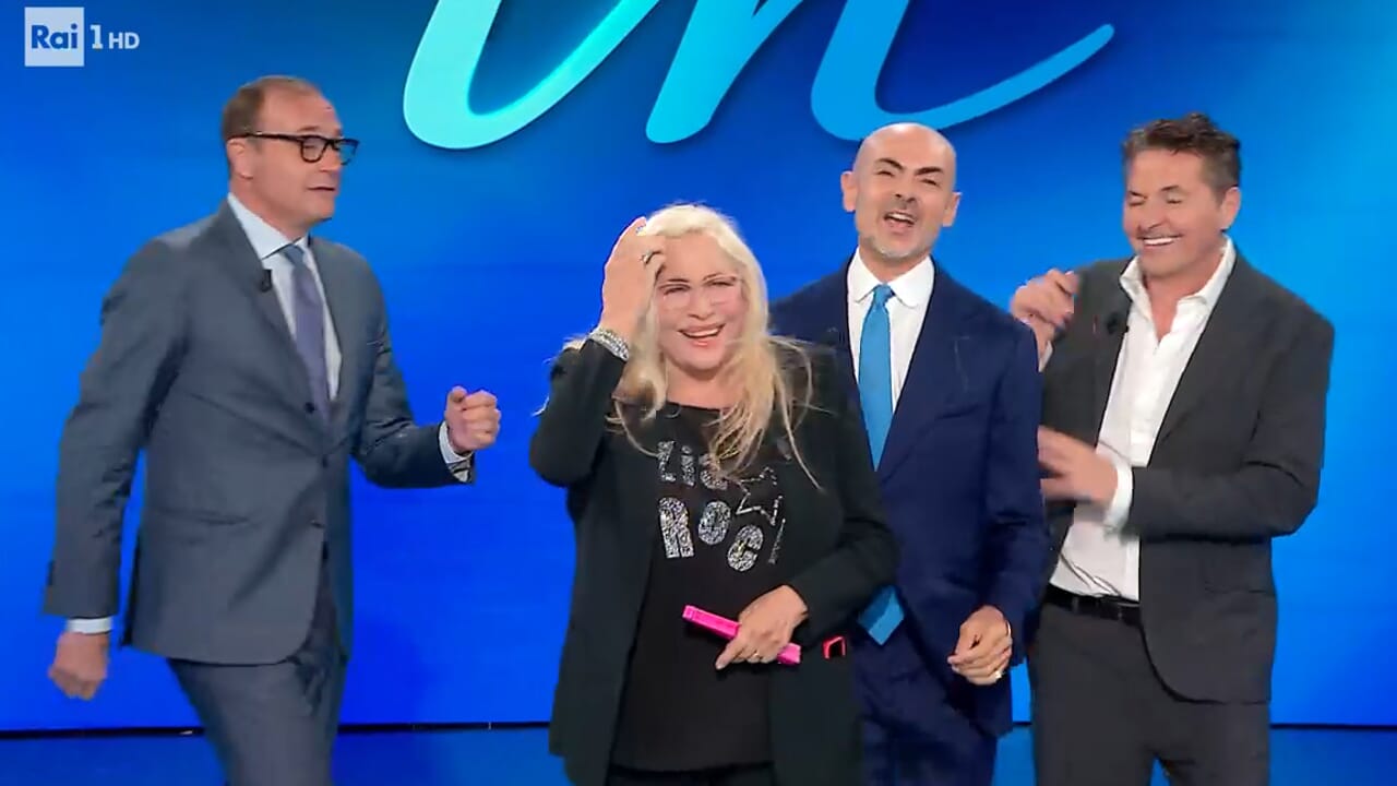 50 tahun "Minggu Masuk" mereka tidak pantas mendapatkan edisi seperti itu