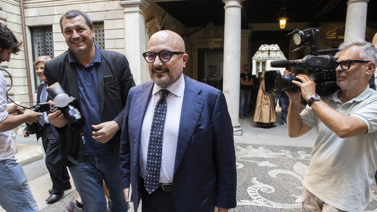 Sangiuliano memikirkan satu hal dan melakukan seratus hal