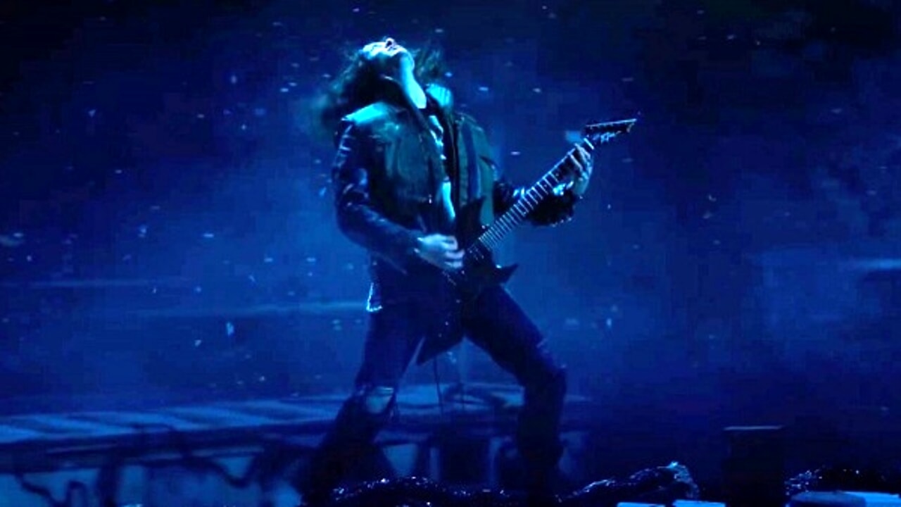 8 lagu tahun 80an terbaik di Stranger Things