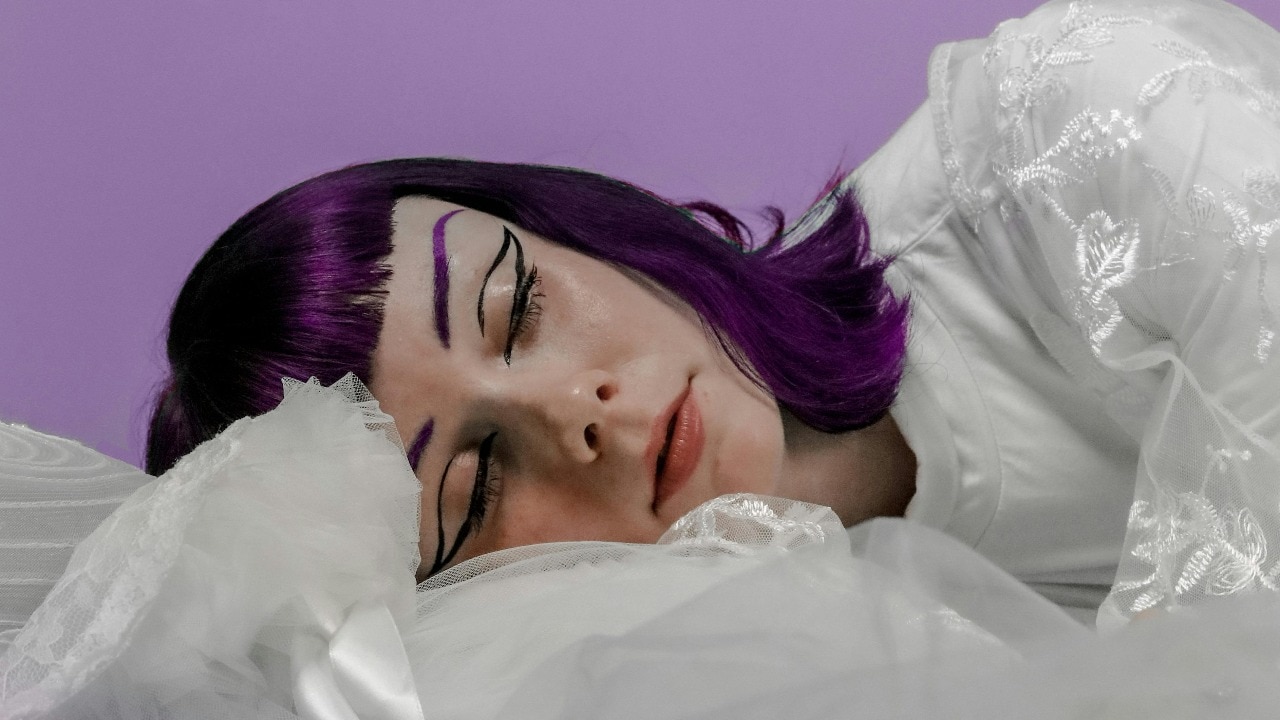 Kebenaran yang disampaikan oleh tren tidur yang viral kepada kita adalah: Kita semua kelelahan