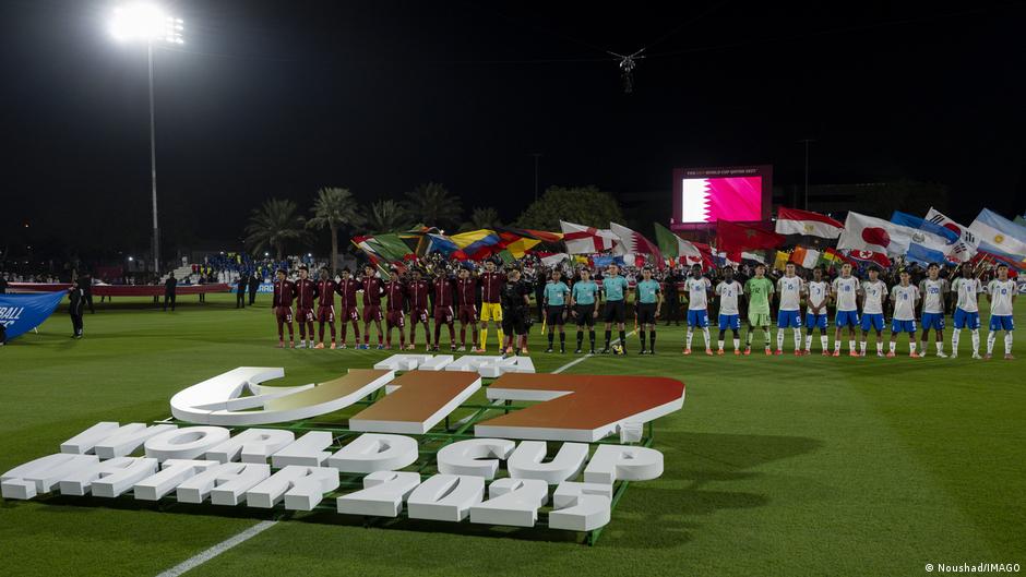 Piala Dunia U-17 di Qatar: peluang olahraga dan risiko kesehatan