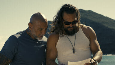 Prime Video - Demolition Brothers - Dave Bautista dan Jason Momoa dalam sebuah adegan dari film