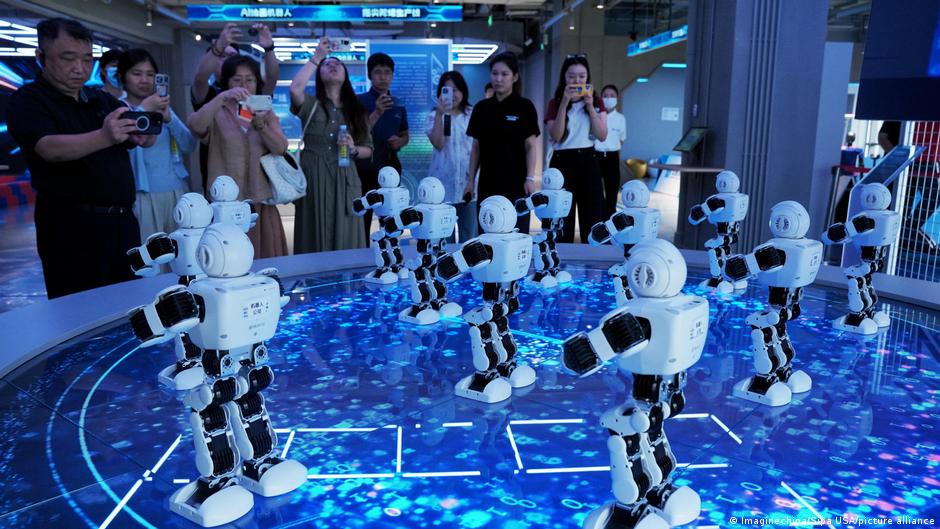 AS dan Tiongkok: Persaingan untuk dominasi AI