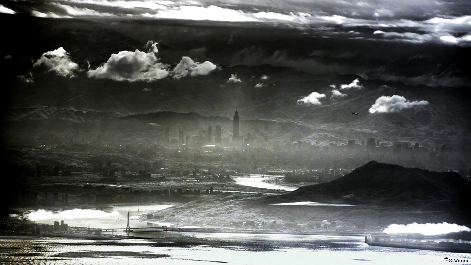 Pemeriksaan fakta: Apakah drone Tiongkok terbang di atas Taipei?