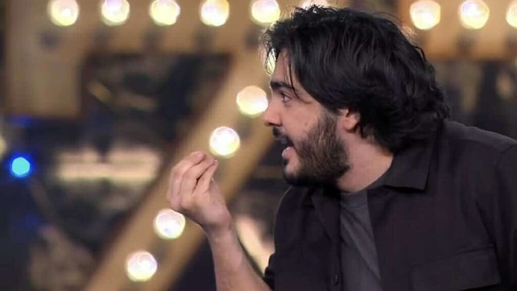 Zelig, rapornya: Checco Zalone tidak tahu berterima kasih (0), Max Angioni tidak "seekor anjing pesek" (8), Aldo Giovanni dan Giacomo berjamur (4)