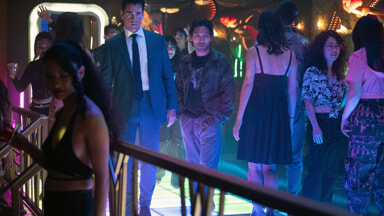Colin Farrell dan Jin Ha di Sugar 2
