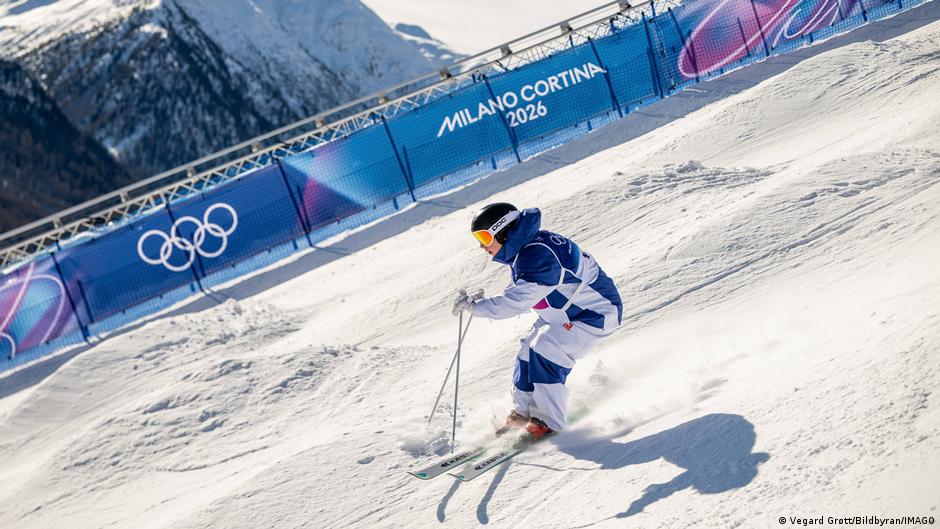 Elis Lundholm - atlet transgender pertama di Olimpiade Musim Dingin